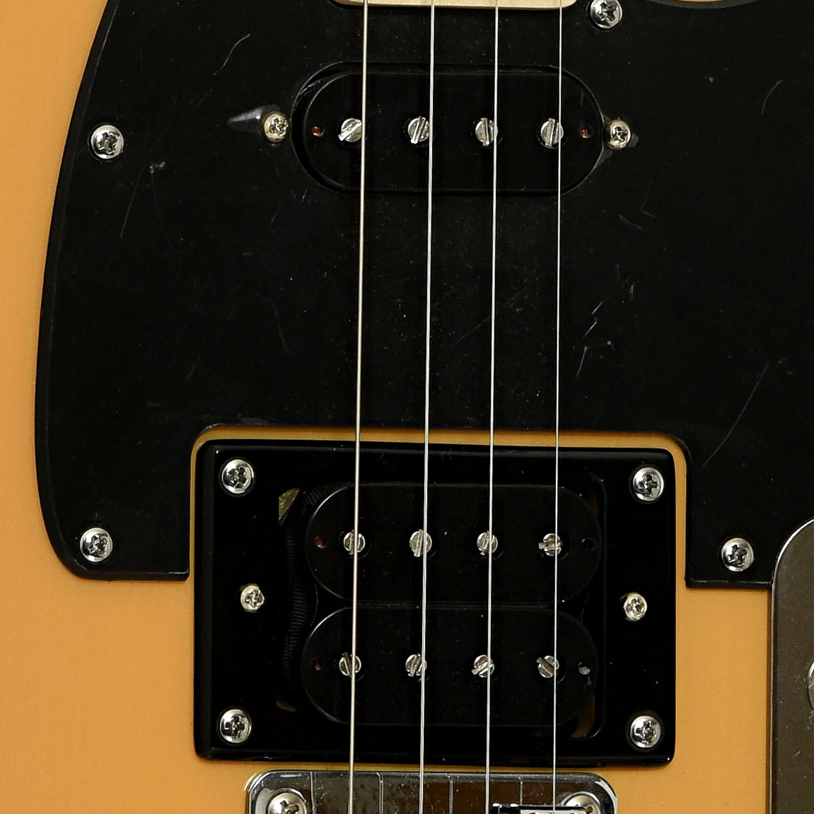 Risa TE-432 BB Tenor Electric Ukulele (c.2018) - Image 6