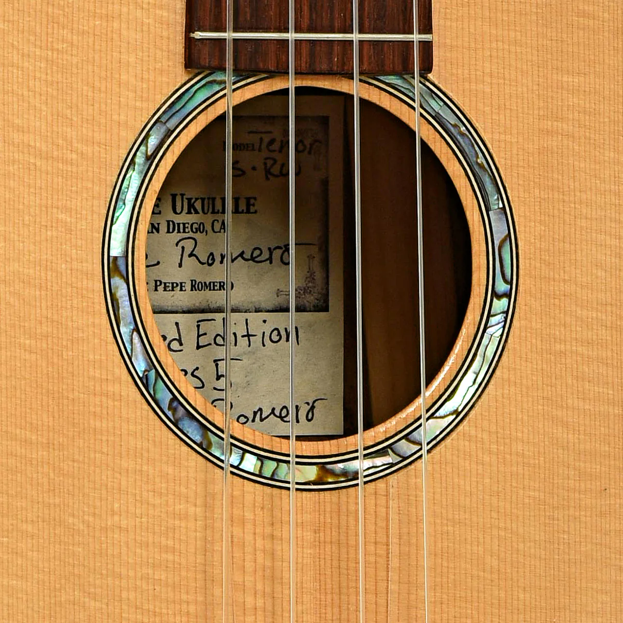 Romero Series 5 Limited Edition Tenor Ukulele (2014) - Image 6