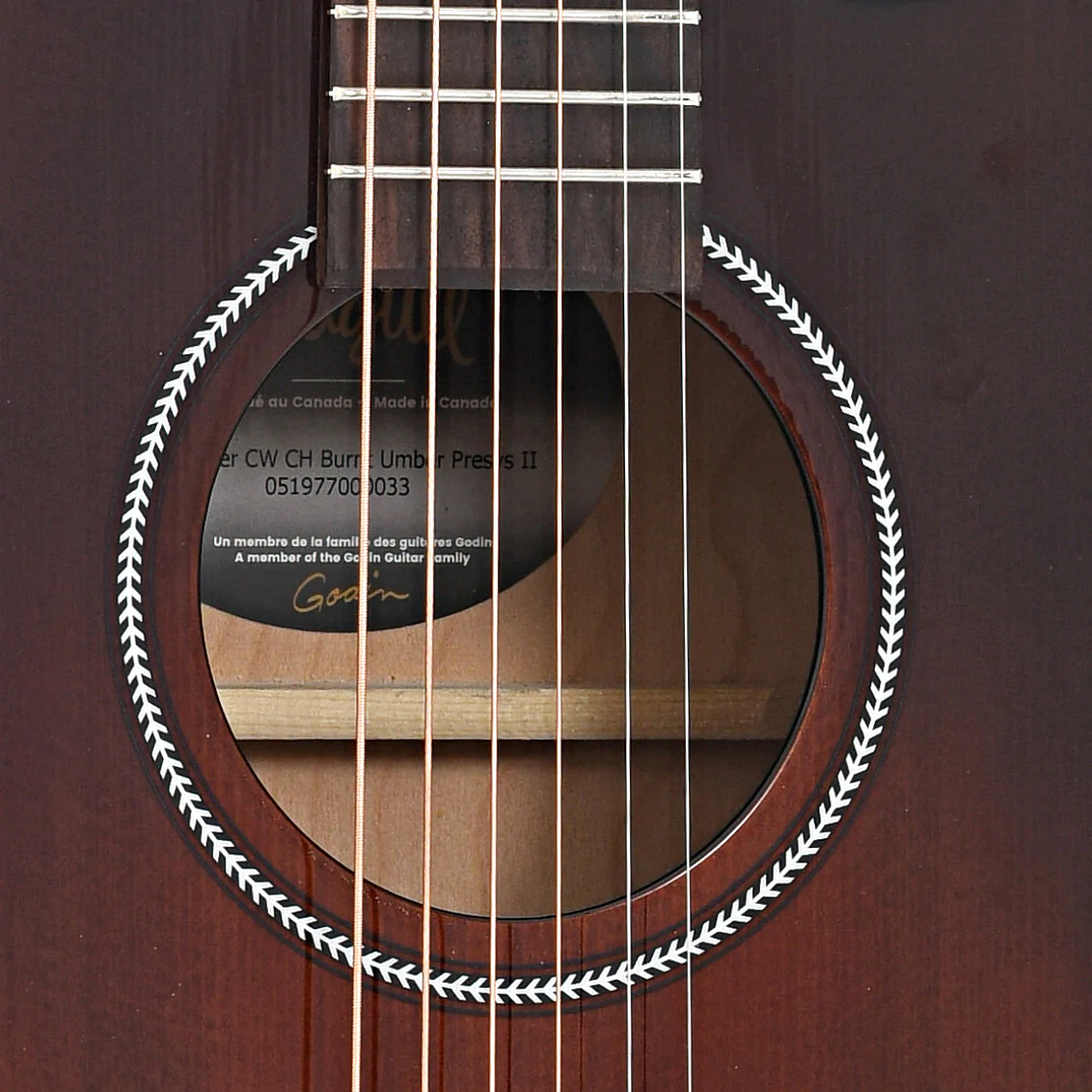 Seagull Performer Cutaway Concert Hall Burnt Umber Guitar & Gigbag - Image 5