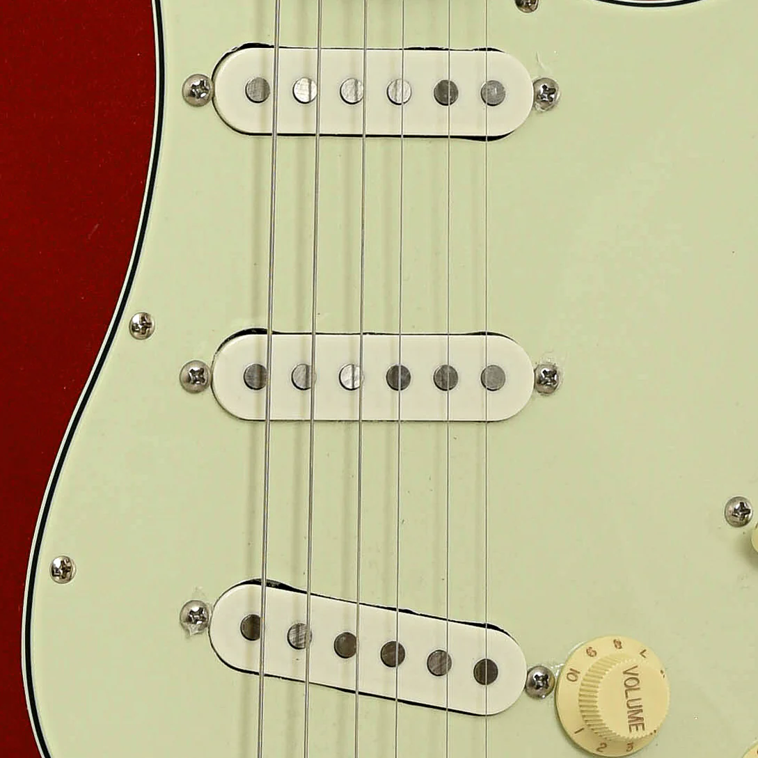 Squier Classic Vibe 60s Stratocaster Electric Guitar (2023) - Image 6