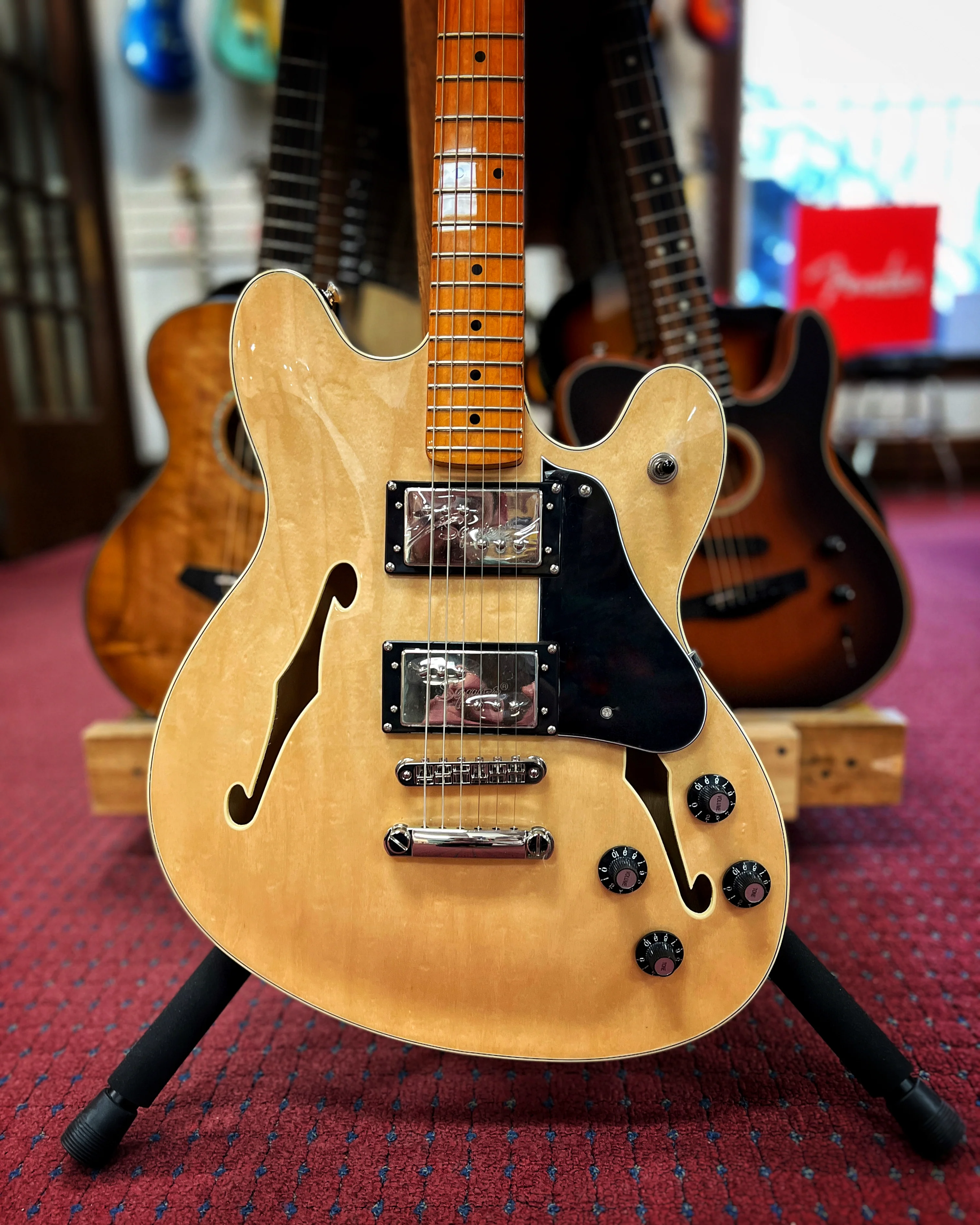 Squier Classic Vibe Starcaster, Natural - Image 3
