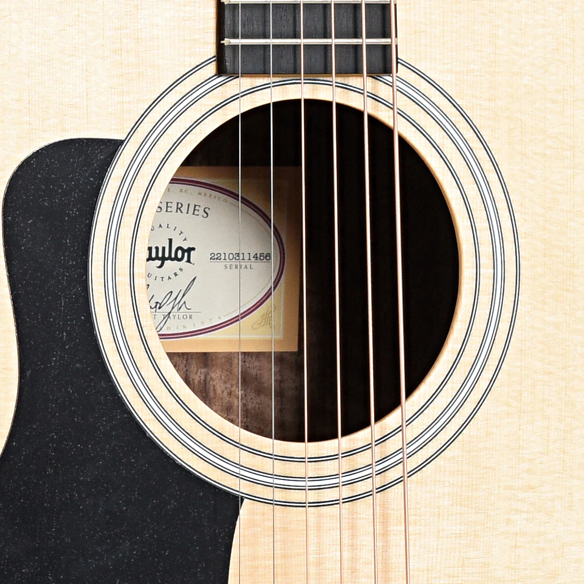 Taylor 114e Left-Handed Acoustic-Electric Guitar & Gigbag - Image 6