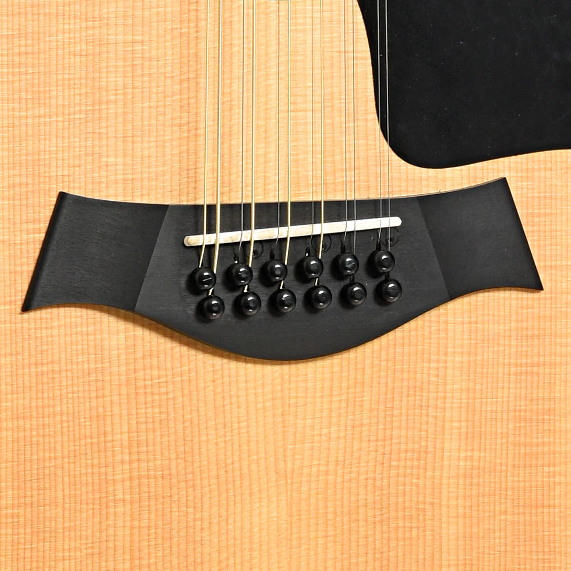 Taylor 150e 12-String Acoustic Guitar (2016) - Image 4