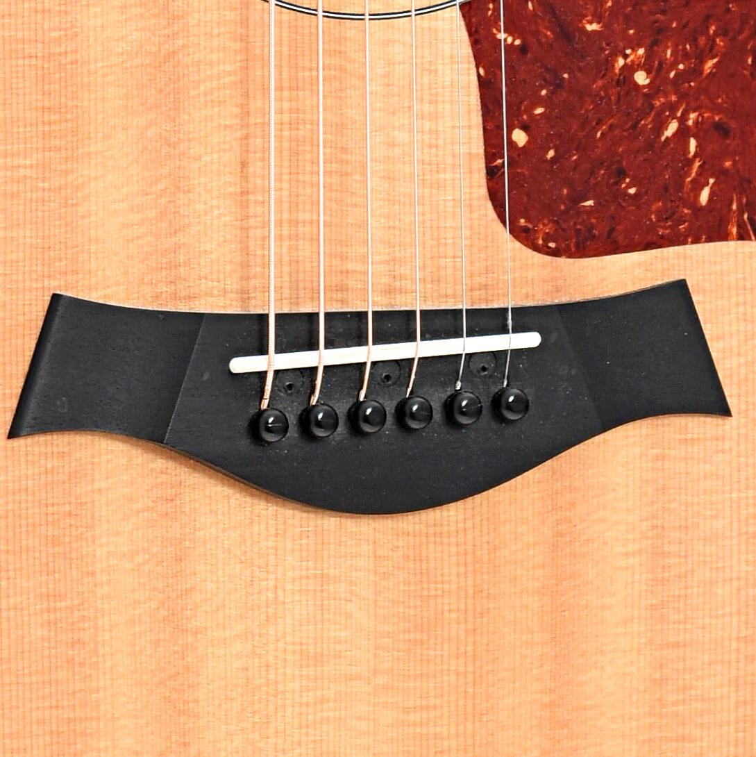 Taylor 214ce (2018) - Image 4