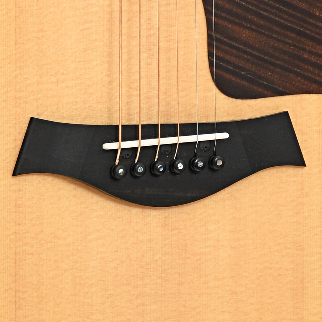 Taylor 618e Acoustic-Electric Guitar (2021) - Image 4