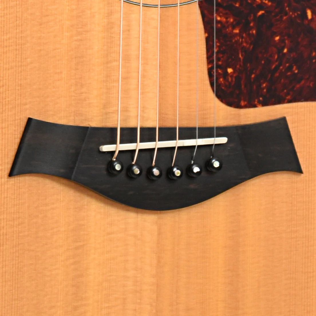 Taylor 810 Acoustic Guitar (1999) - Image 5