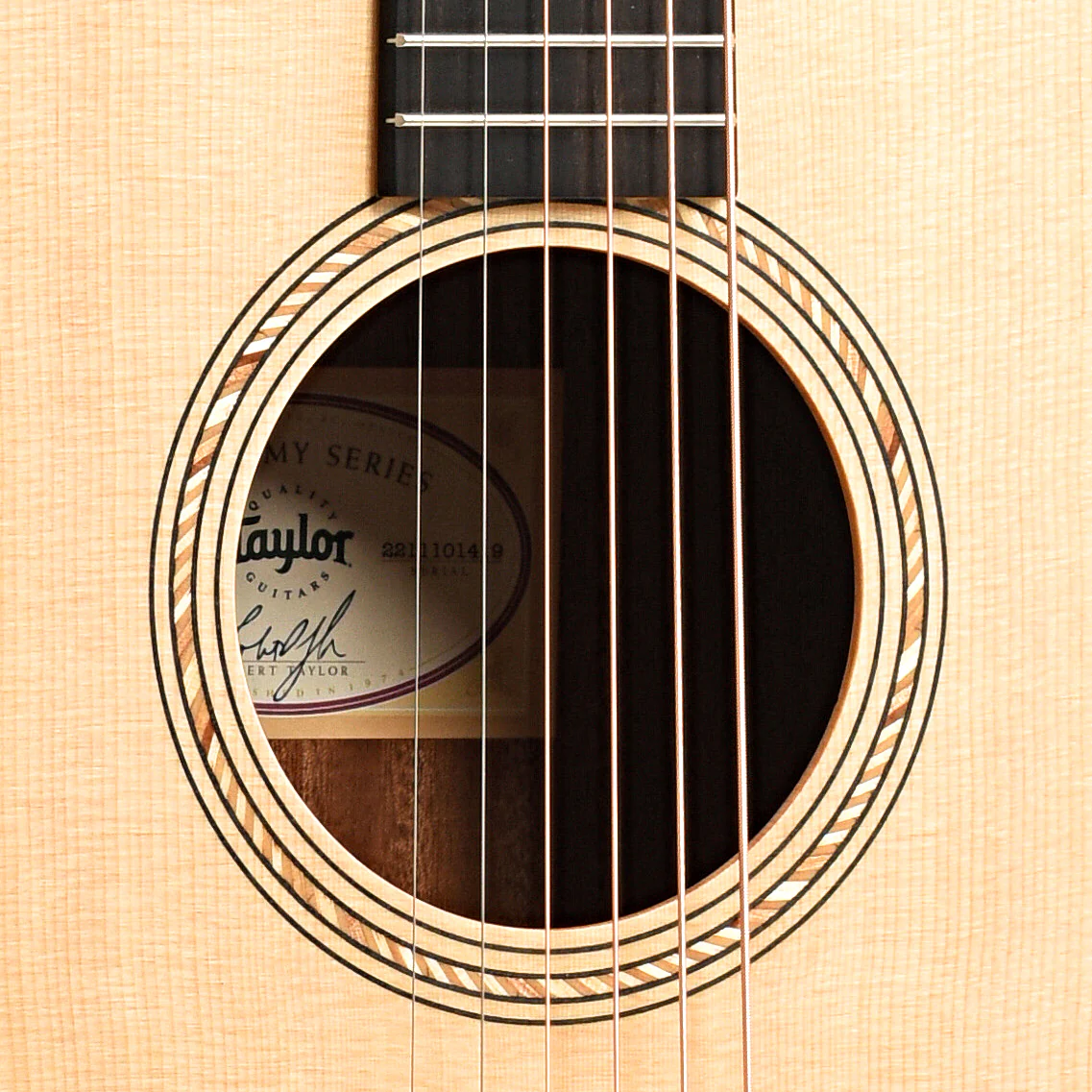 Taylor Academy 12 Left-Handed Acoustic Guitar & Gigbag - Image 6