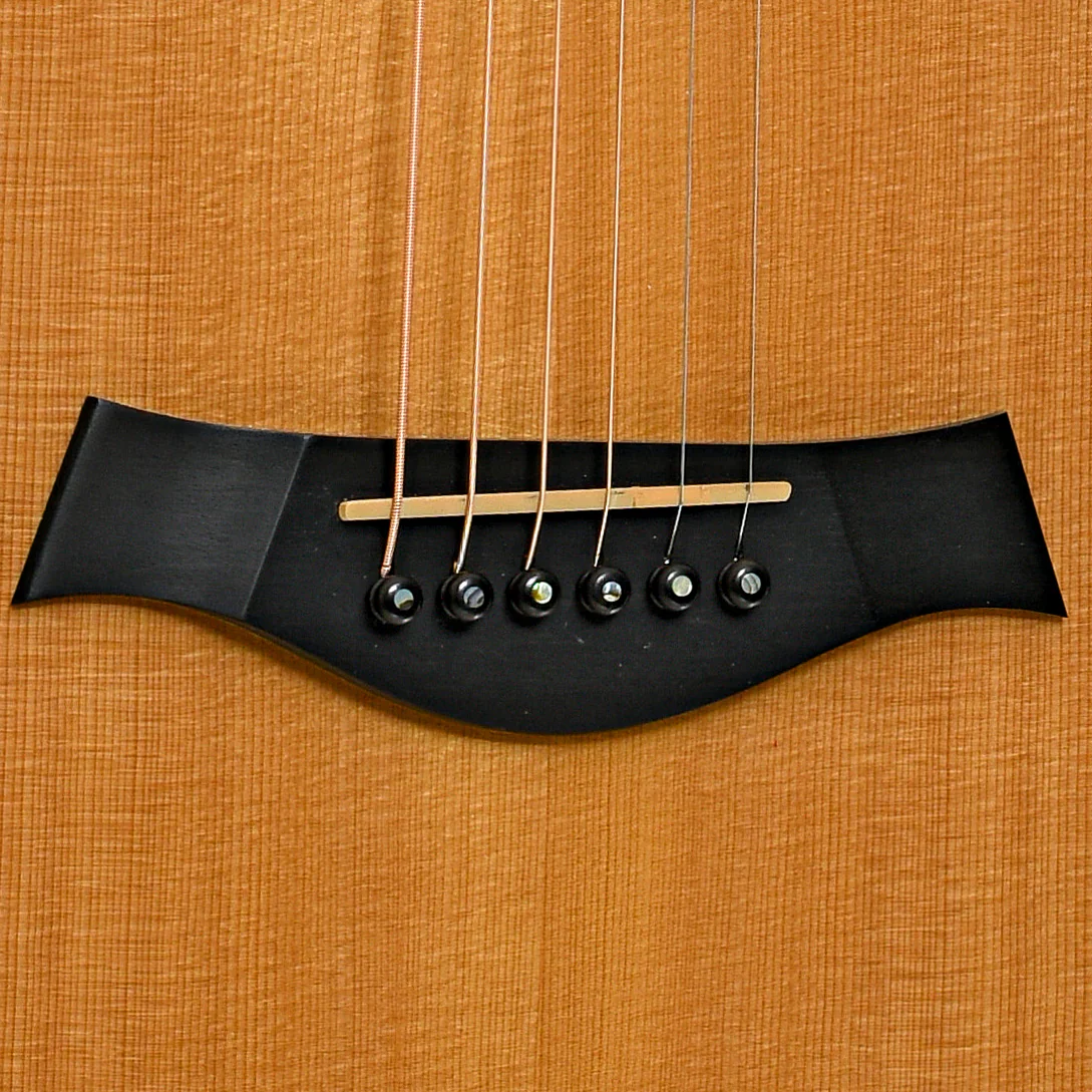 Taylor GA-6 Acoustic Guitar (2007) - Image 5