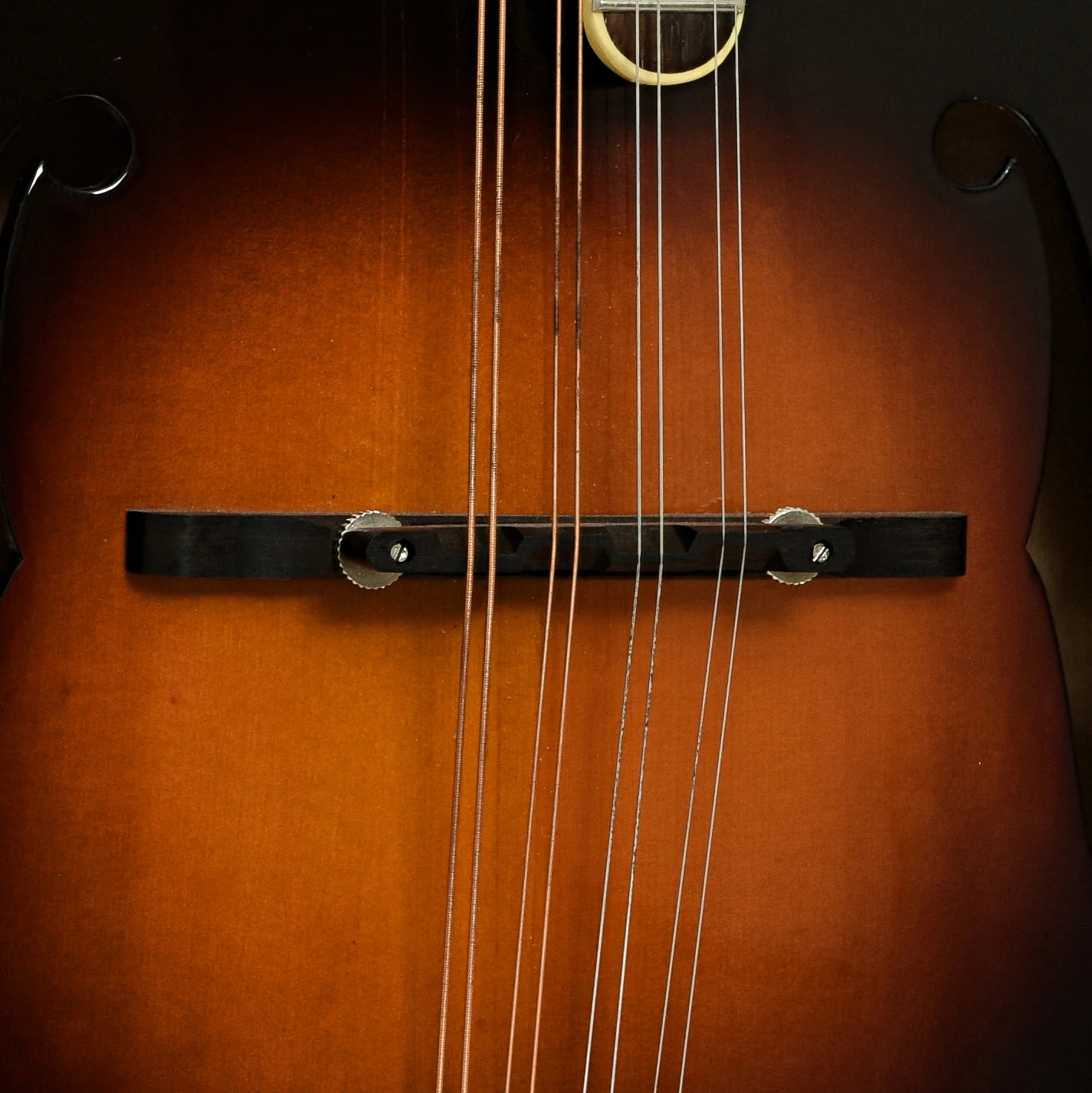 The Loar LM-520 F-Style Mandolin (2012) - Image 6