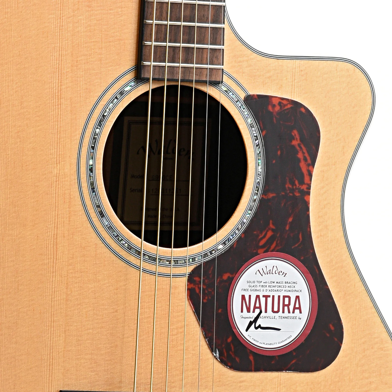 Walden Natura G800CE Acoustic-Electric Guitar & Gigbag - Image 6