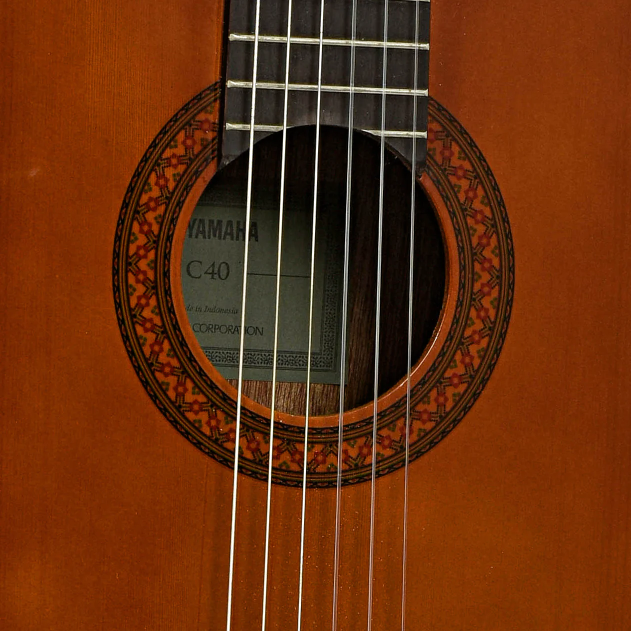 Yamaha C-40 Classical Guitar (2019) - Image 6