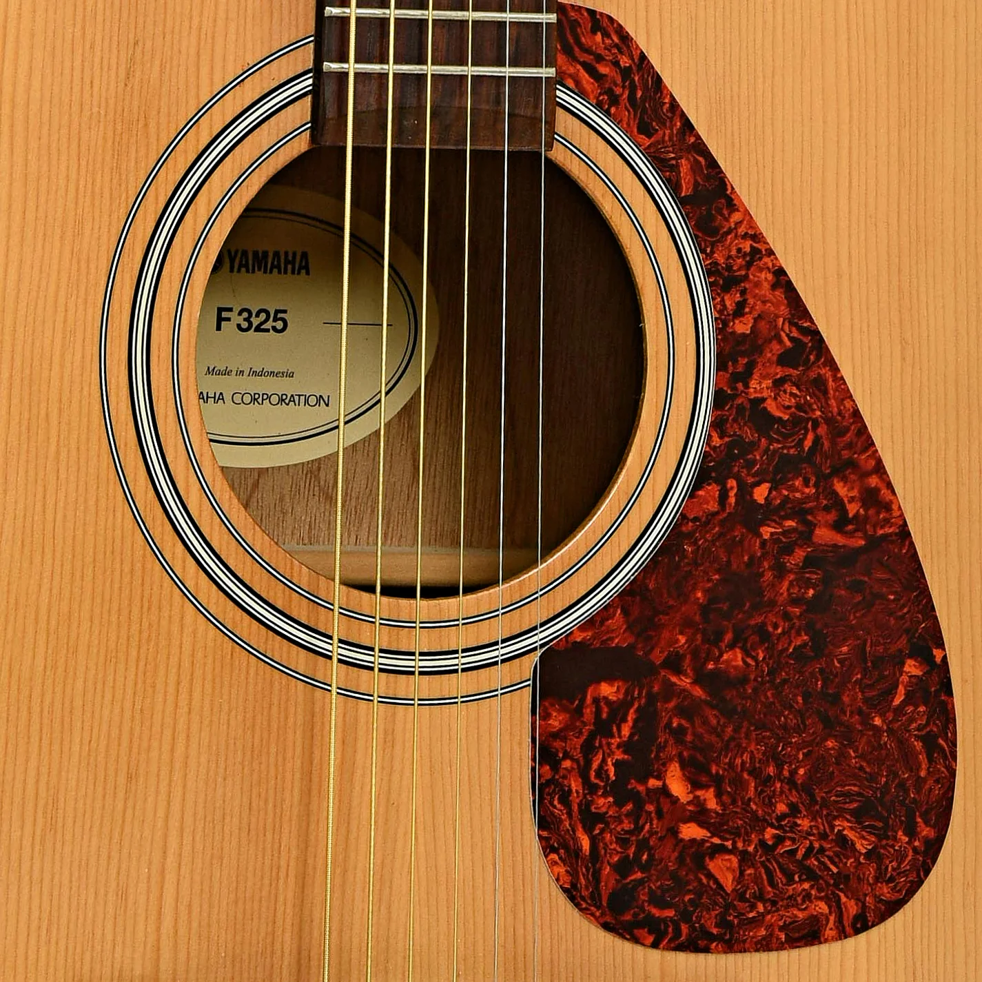 Yamaha F325 Acoustic Guitar (2011) - Image 6