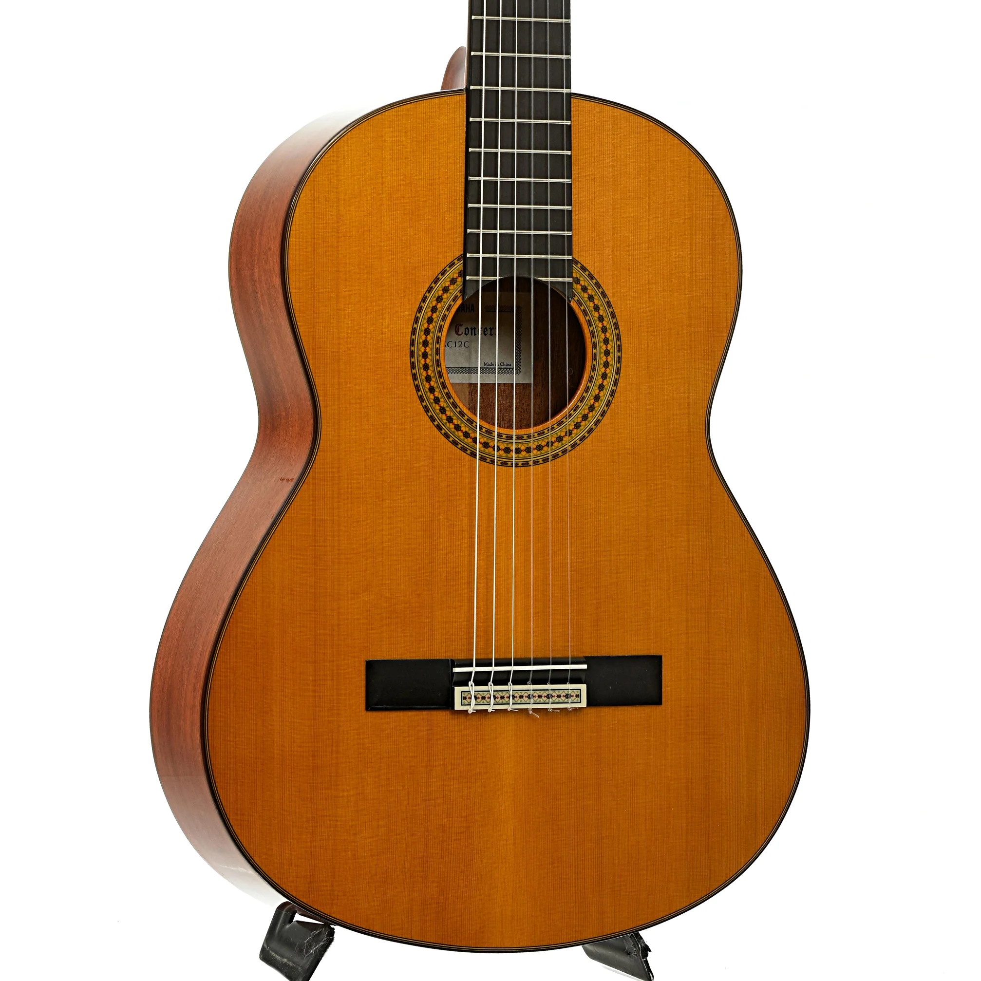 Yamaha GC12C Classical Acoustic Guitar & Gigbag - Image 4